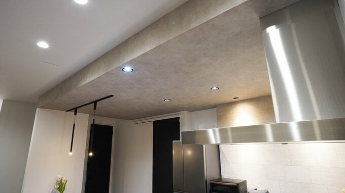 下がり天井の一体感がおしゃれ