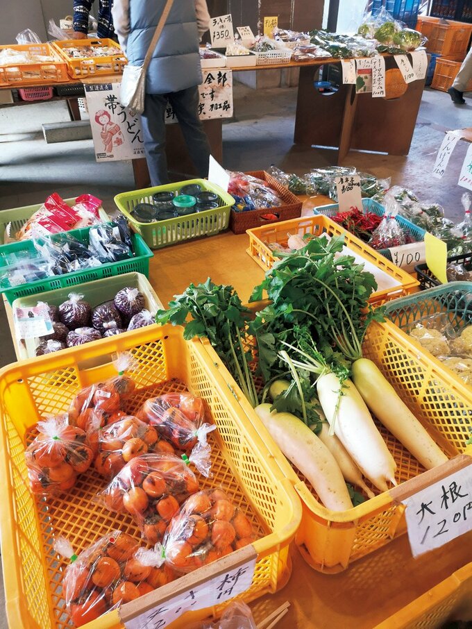 採れたての新鮮野菜を買って夕食をつくれば、テンションも上がる！