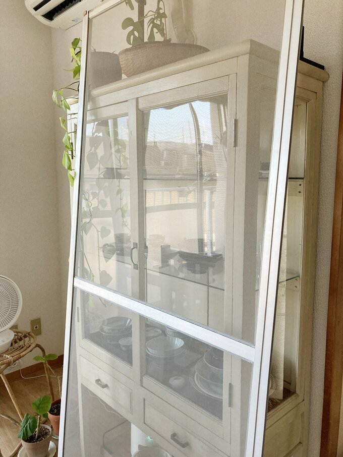 大変だったけれど、ピンと張った真新しい網戸に大満足