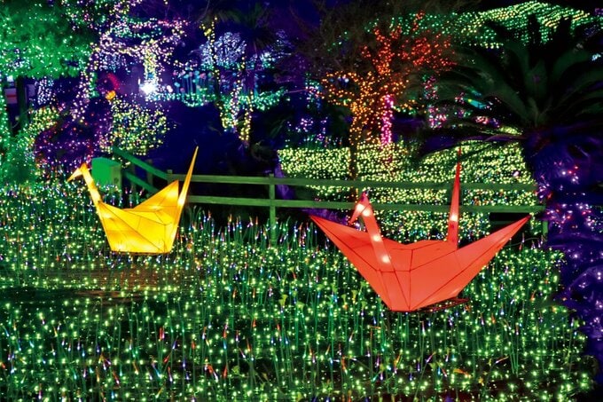 折り鶴のイルミネーション