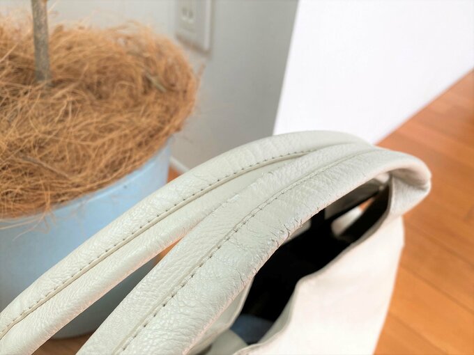 しまっていただけなのにボロボロに