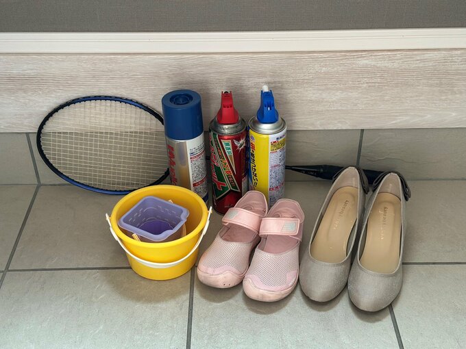 玄関の捨てやすいもの