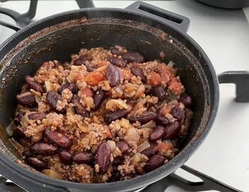 スパイスで本格的な味わい！子どもも食べられるチリコンカン