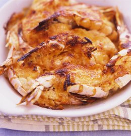 ＜エビのマヨ焼き＞ニンニクマヨが香ばしい！