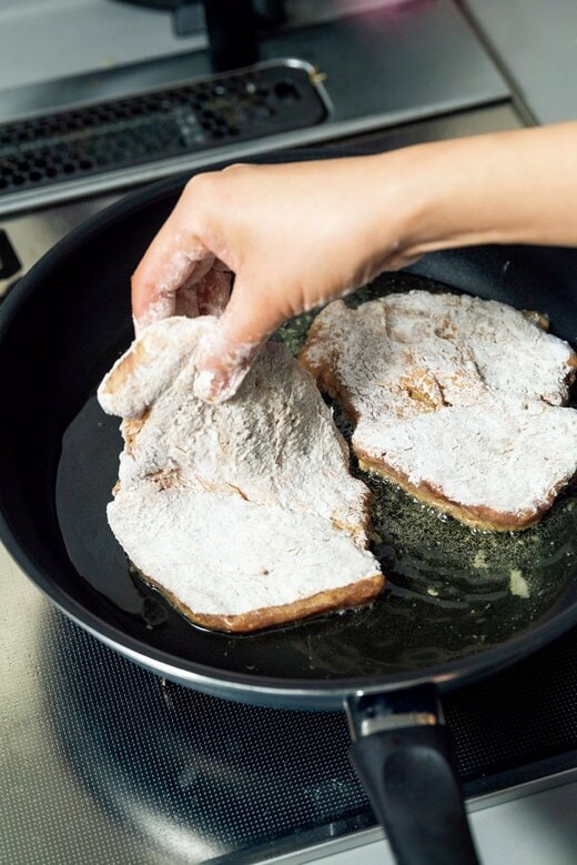 豚ロースの山賊焼き風の調理過程
