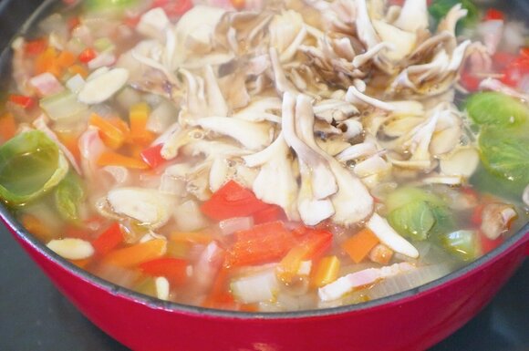 スープファーストで食べすぎ防止