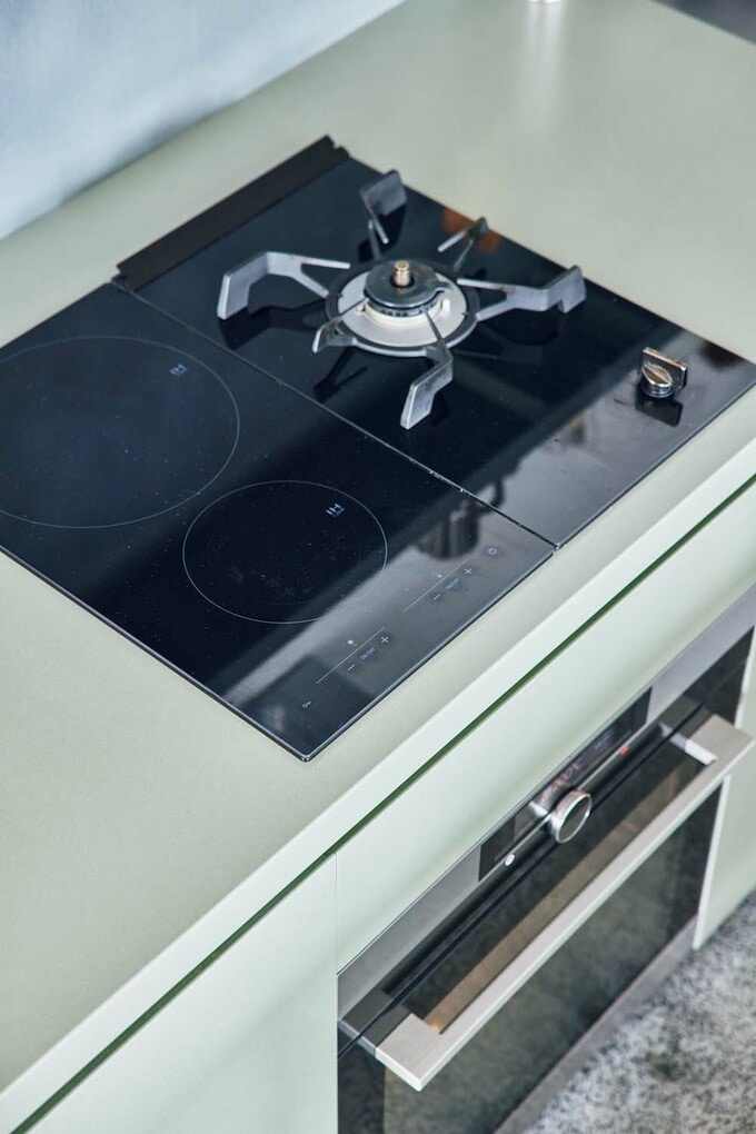 ガスとIHのハイブリッドコンロ