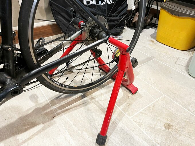 自転車トレーニングができる土間収納