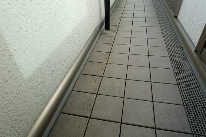 ベランダの床