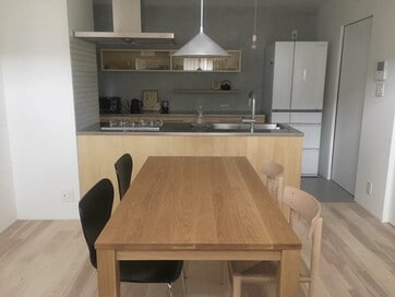 6年後も大満足、インテリアコーディネーターが自邸に選んだコスパのいいダイニングテーブル