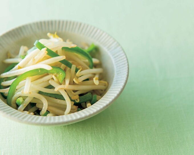 モヤシとピーマンの炒め物