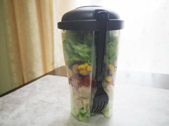 サラダコンテナ