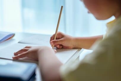 「やる気が出てこない…」のはなぜ？脳科学者が教える、3日坊主を克服するコツ