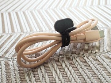 高レビュー続出の無印良品「シリコーン マルチバンド」はなにが違う？食品、文具…使って納得。人気の理由