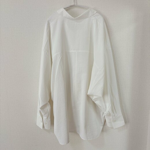 GUシャツバック側