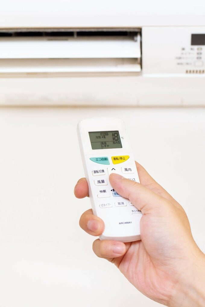 エアコンリモコン