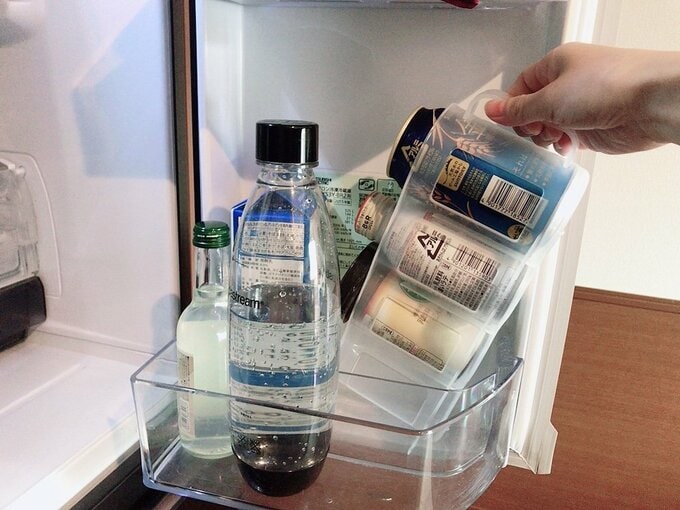 取っ手つきで取り出しやすい