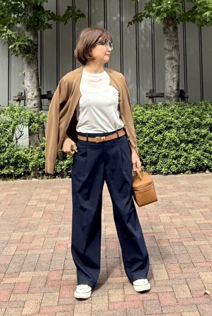 GUシアークルーネックTコーデ1