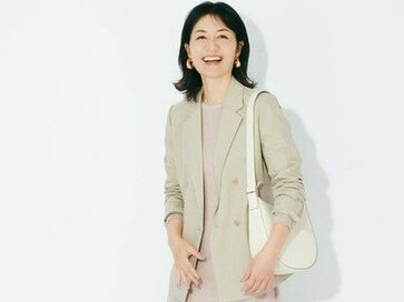 40代からは「ユニクロ」のワンピースがおすすめ。着やせもかない、着回しもしやすい