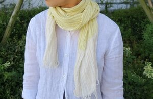 首元もストールでカバー