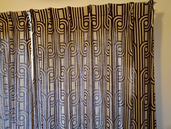 小笠原さんのカーテン