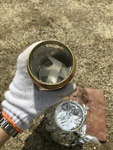 鍋用あき缶を上にセット