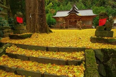 松本清張の愛した神話の里が舞台のミステリー。町の魅力も満載！