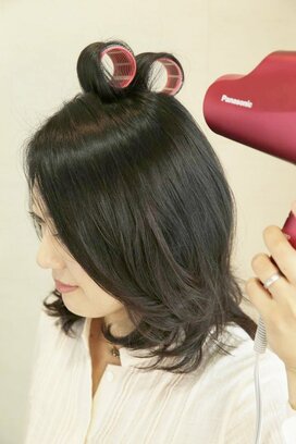 100円ショップのカーラーでOK！絶壁ヘアをカバーするドライヤーテク
