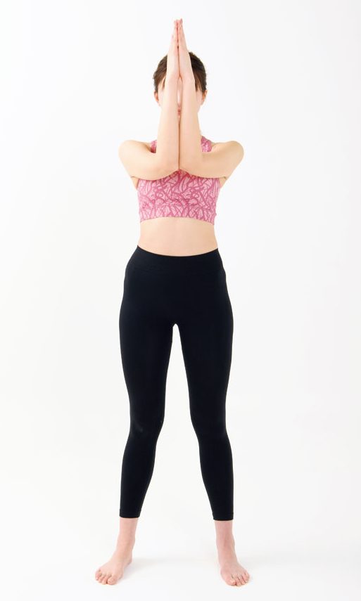 ひじと手のひらをくっつけた状態