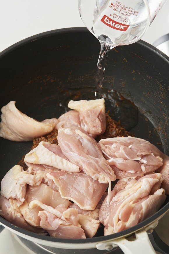 フライパンにお肉