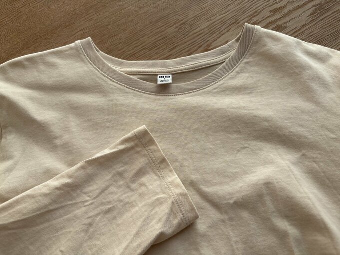 ユニクロ、ソフトコットンラウンドヘムT