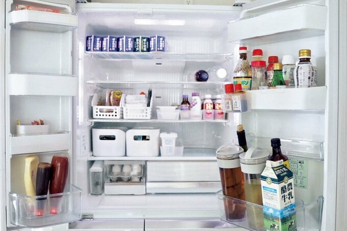 冷蔵庫内白収納ボックス