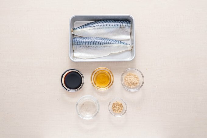 サバの甘辛照り焼き 材料