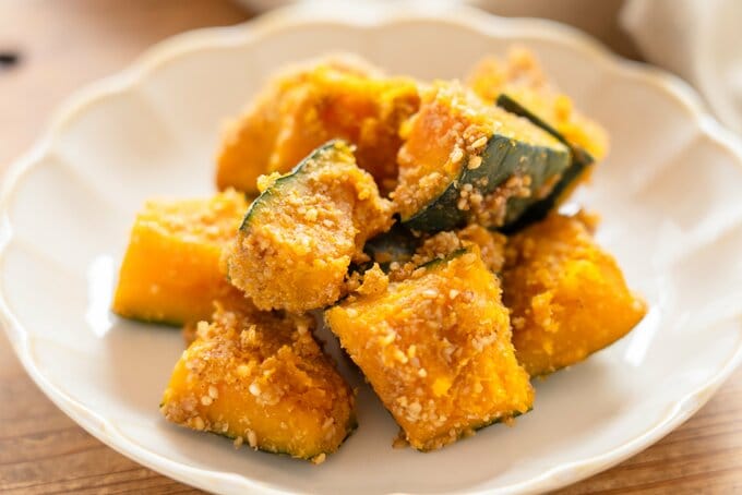 完成品を器に盛る