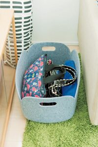 見せる箱:毎日使うランチバッグはフェルトの“見せる”箱へ