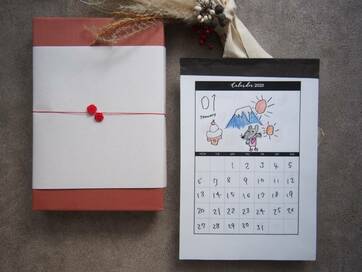実家への帰省土産に子どもの手づくりカレンダーがウケる理由