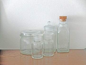 ＜柳沢小実の暮らしを快適にする整理収納＞収納アイテムとしてのガラスビンの活用方法