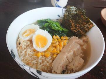 休校中の昼食づくりを子どもに。小5と小2の男子でも続くコツ