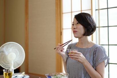 「夏バテでやせた」は危険。ダイエットで意外と見落としがちな夏の食事