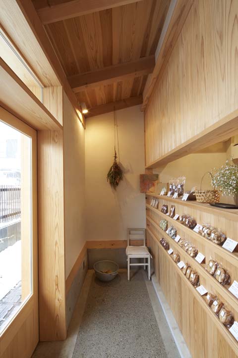 妻が営む小さな焼き菓子のお店