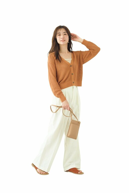 ユニクロのメッシュカーディガンを使ったコーディネート