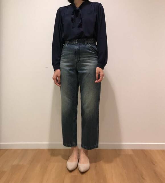 レーヨンクレープタイブラウスコーデ