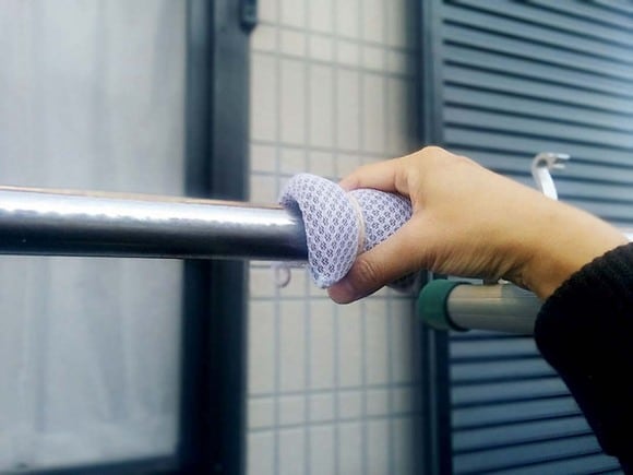 スイ～ッとすべらせて