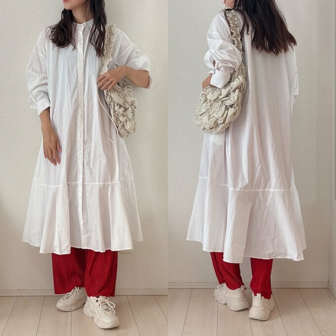 シャツワンピのレイヤードコーデ