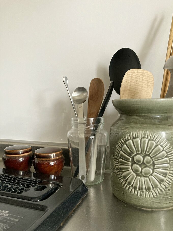 マドラーと小さじキッチン