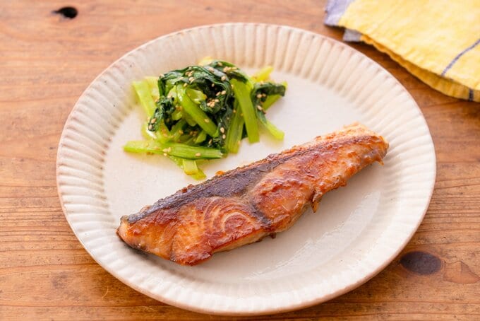 ブリの味噌漬け焼き