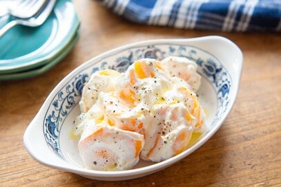 柿があったら絶対につくりたい「柿のヨーグルトマリネ」。ワインにもぴったり