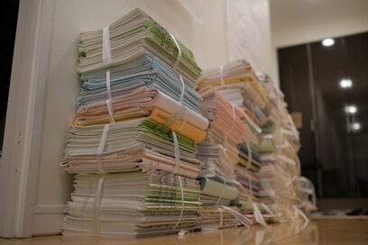 片づかない家によくある「保証書、取扱説明書」。不便を感じない処分のコツ