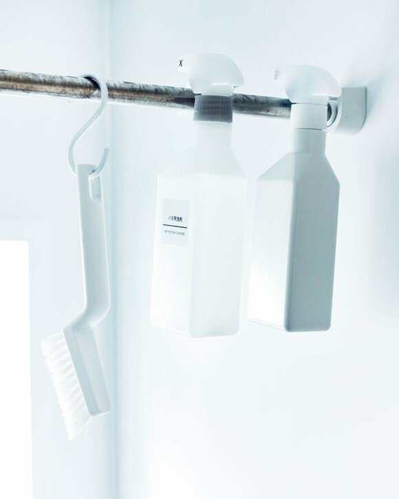 お風呂場洗剤など