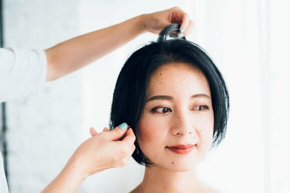 ボブの女性